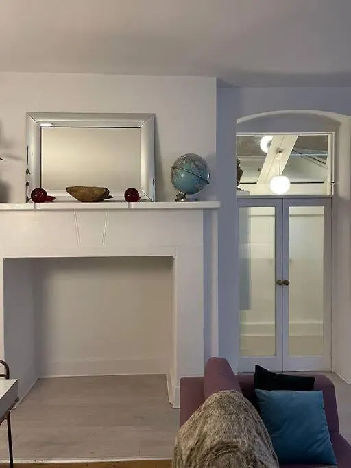 2 Large One Bed , Prime Location And Quiet Apartment Brighton