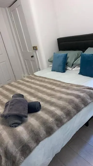 2 Large One Bed , Prime Location And Quiet Apartment Brighton 0*,  United Kingdom